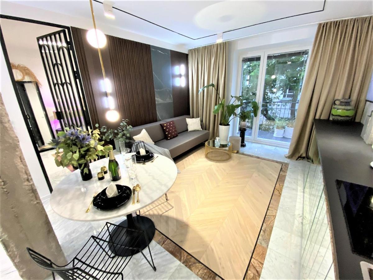 Design+LUXUS Apartment im Zentrum! +Netflix Warschau Exterior foto