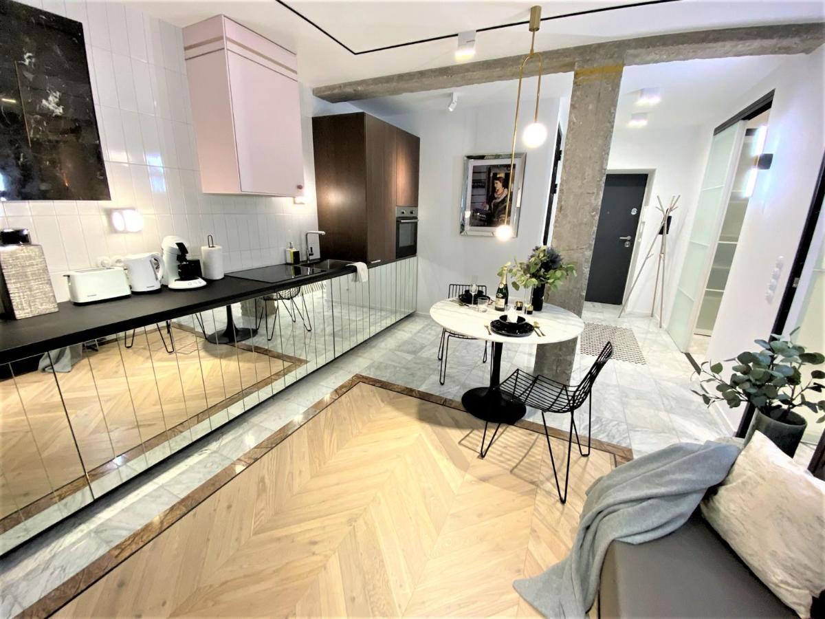 Design+LUXUS Apartment im Zentrum! +Netflix Warschau Exterior foto