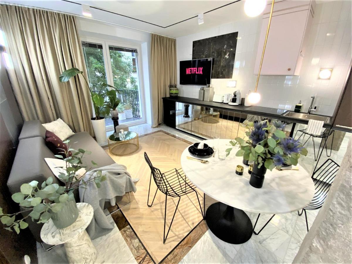 Design+LUXUS Apartment im Zentrum! +Netflix Warschau Exterior foto