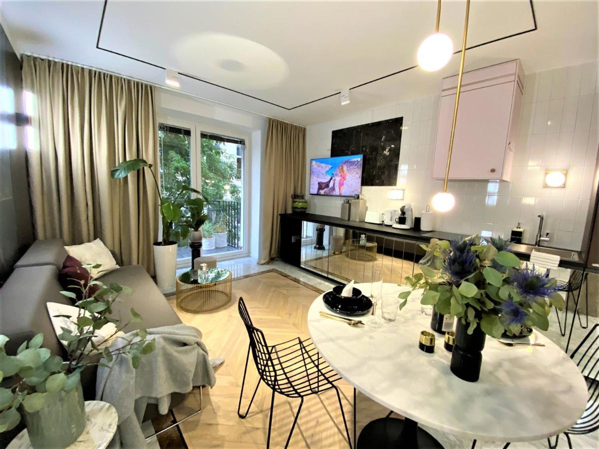 Design+LUXUS Apartment im Zentrum! +Netflix Warschau Exterior foto